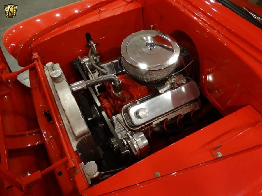 1955 Chevrolet Task Force - Image 7 of 12