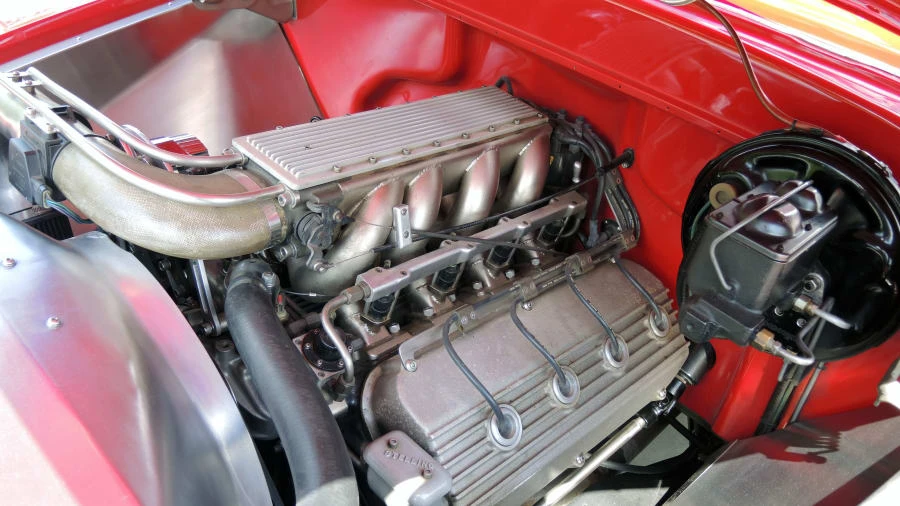 1955 Chevrolet Task Force - Image 6 of 11
