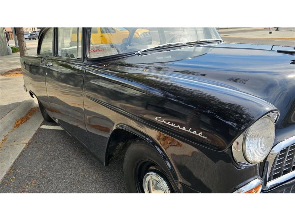 1955 Chevrolet Tri-Five Bel Air Sedan & Wagon - Image 12 of 31