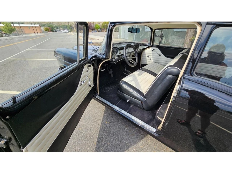 1955 Chevrolet Tri-Five Bel Air Sedan & Wagon - Image 16 of 31