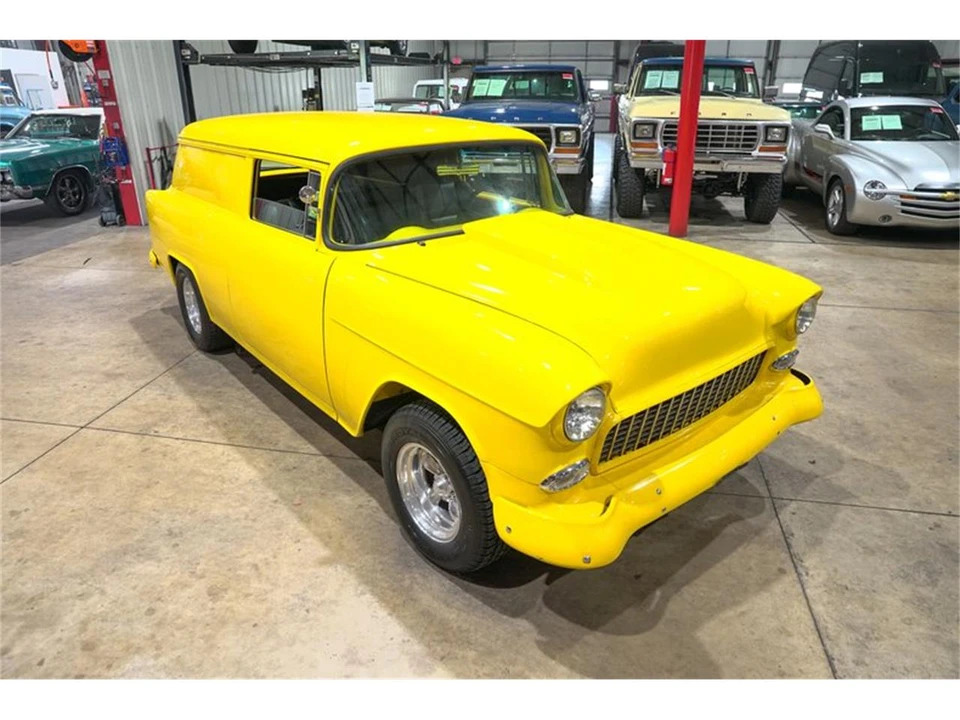 1955 Chevrolet Tri-Five Bel Air Sedan & Wagon - Image 14 of 31