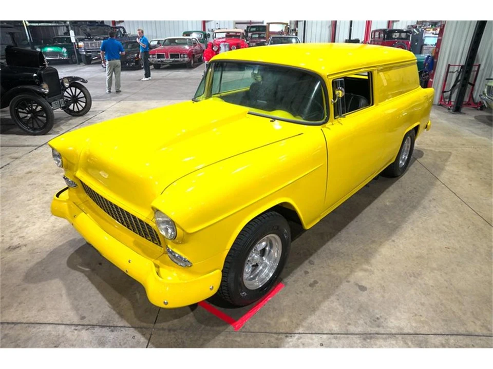 1955 Chevrolet Tri-Five Bel Air Sedan & Wagon - Image 15 of 31