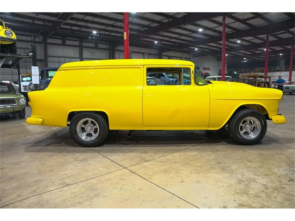 1955 Chevrolet Tri-Five Bel Air Sedan & Wagon - Image 10 of 31