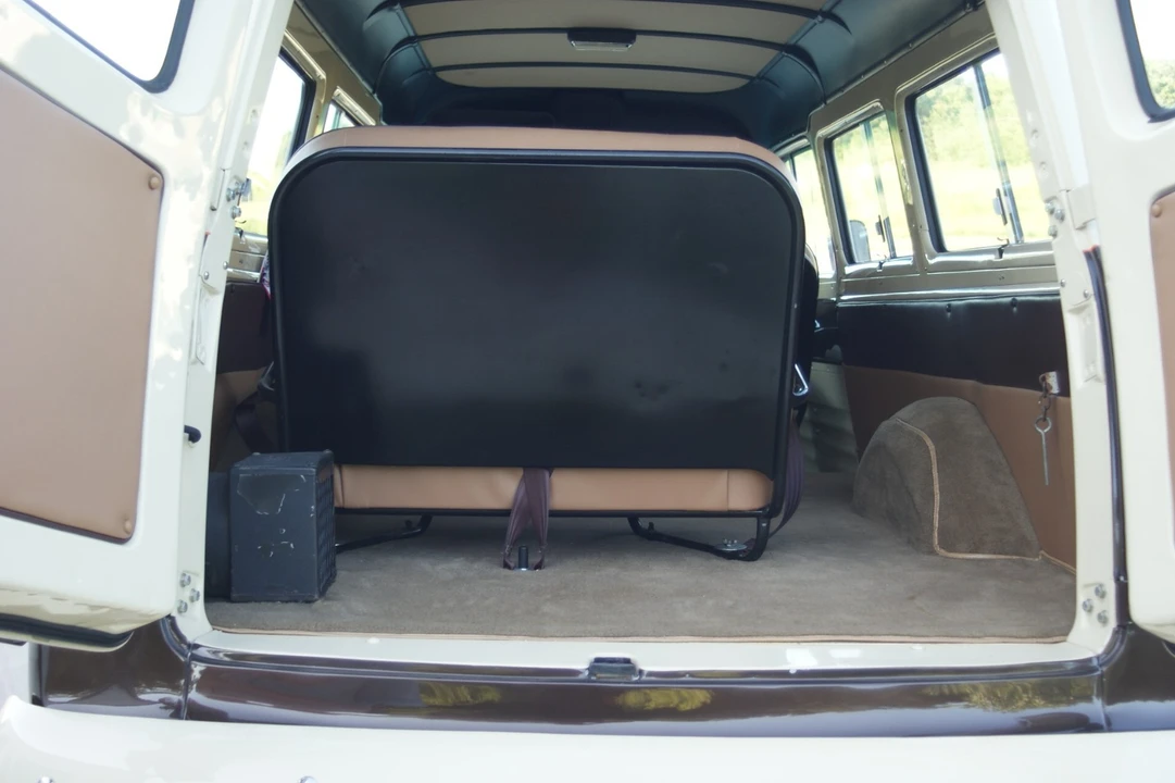 1955 Chevrolet Suburban 3rd Gen - Image 16 of 21