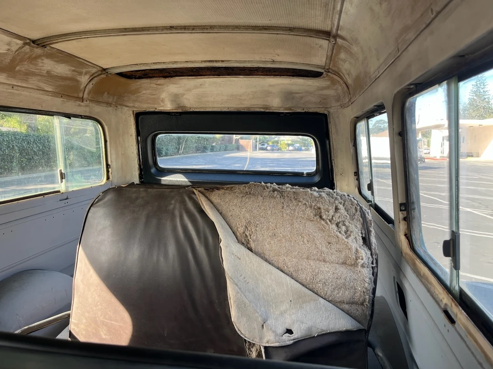 1955 Chevrolet Suburban 3rd Gen - Image 6 of 9