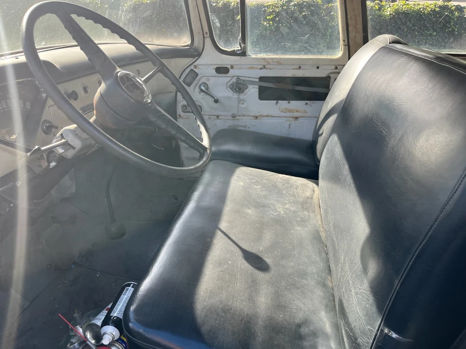 1955 Chevrolet Suburban 3rd Gen - Image 7 of 9