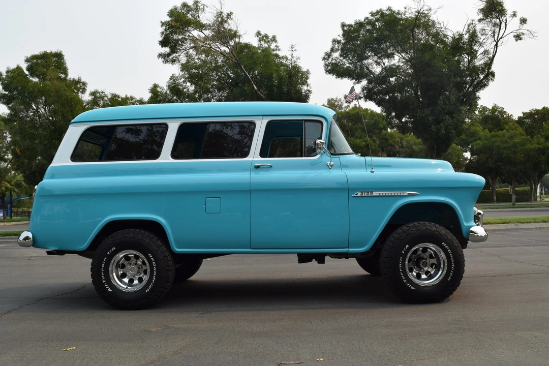 1955 Chevrolet Suburban 4th Gen - Image 5 of 31