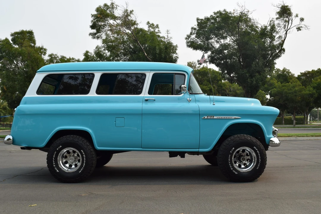 1955 Chevrolet Suburban 4th Gen - Image 6 of 31