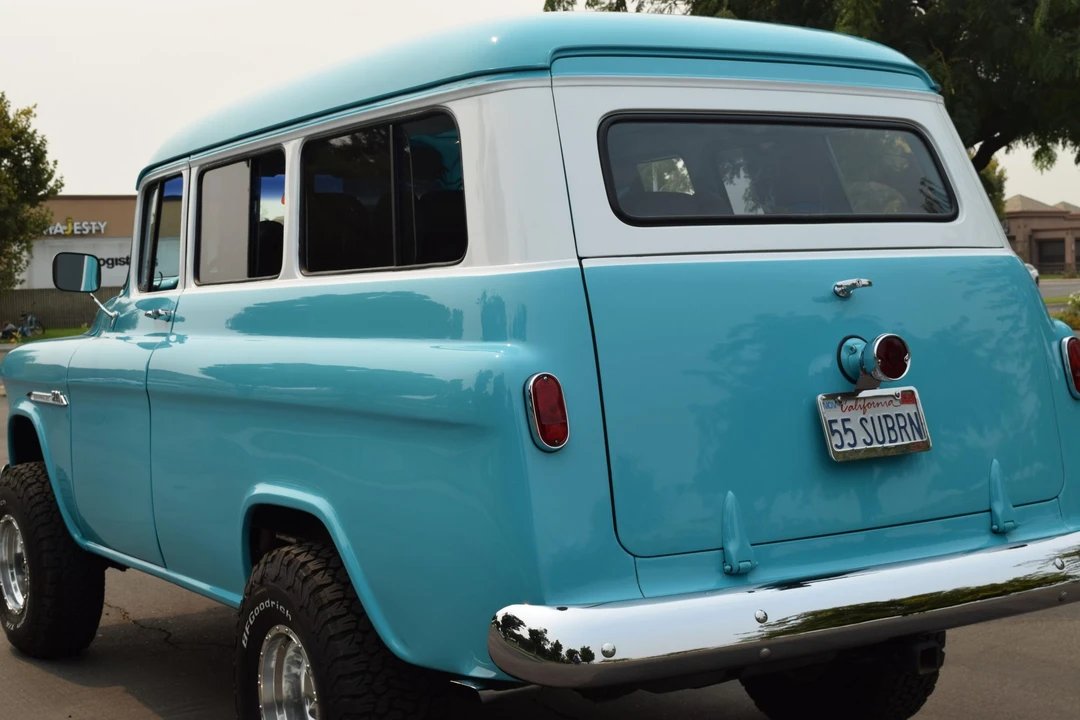 1955 Chevrolet Suburban 4th Gen - Image 15 of 31
