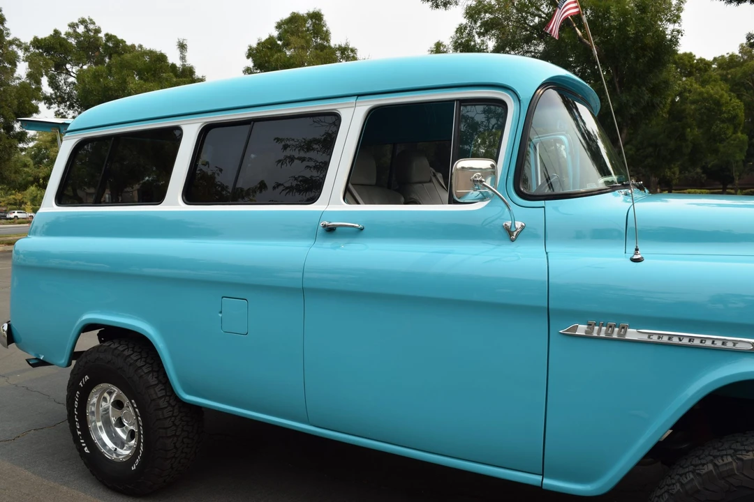 1955 Chevrolet Suburban 4th Gen - Image 4 of 31