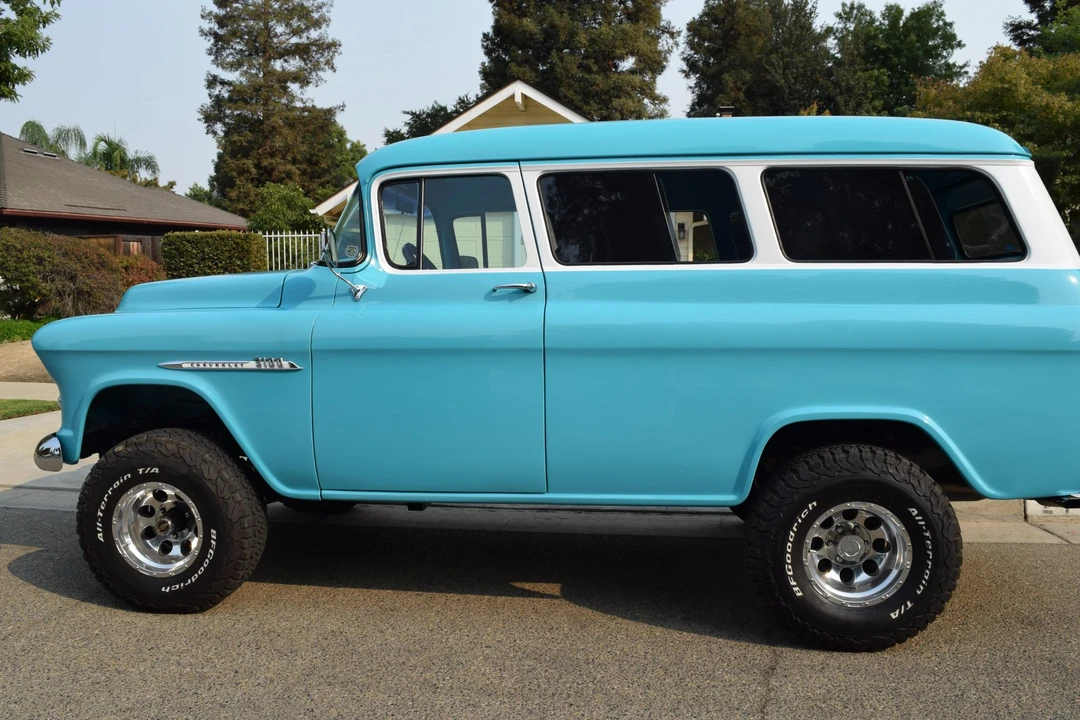 1955 Chevrolet Suburban 4th Gen - Image 18 of 31