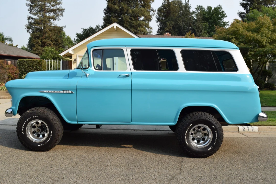 1955 Chevrolet Suburban 4th Gen - Image 22 of 31
