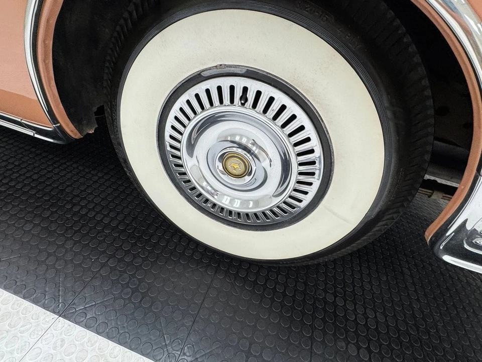 1955 Chrysler Imperial 2nd Gen - Image 21 of 31