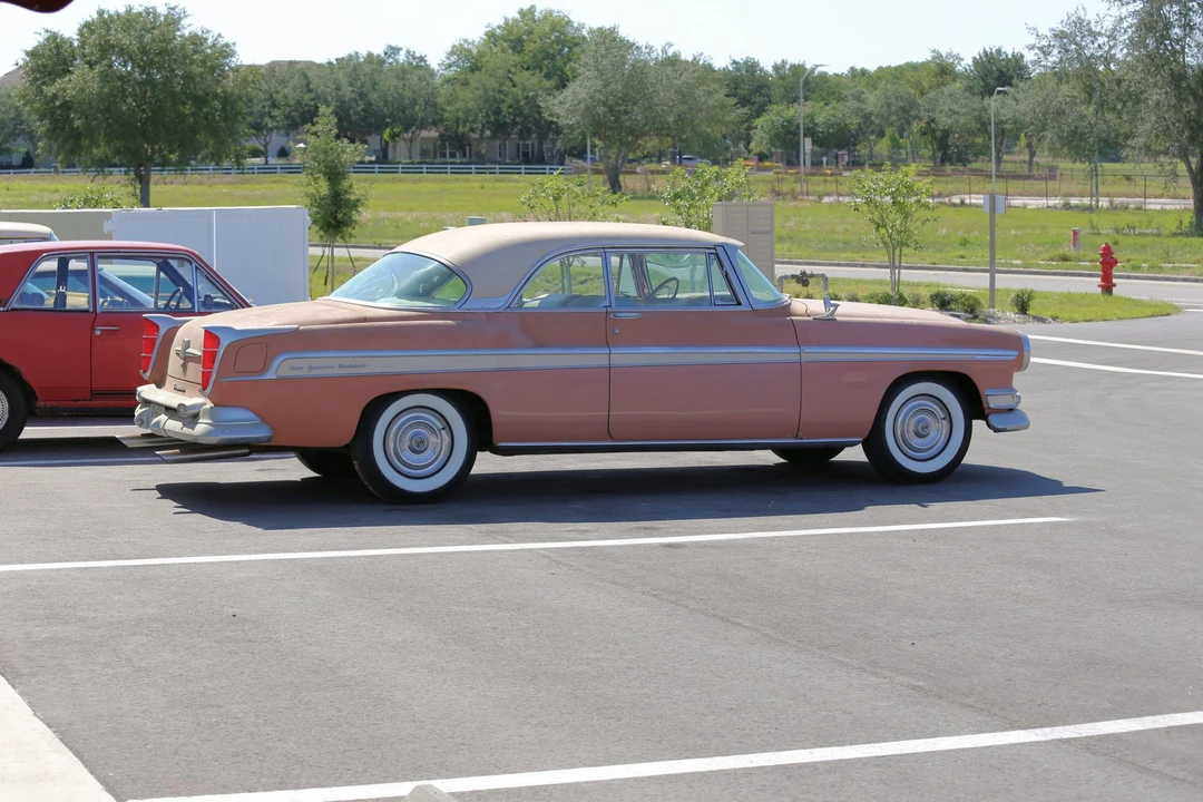 1955 Chrysler New Yorker - Image 6 of 31