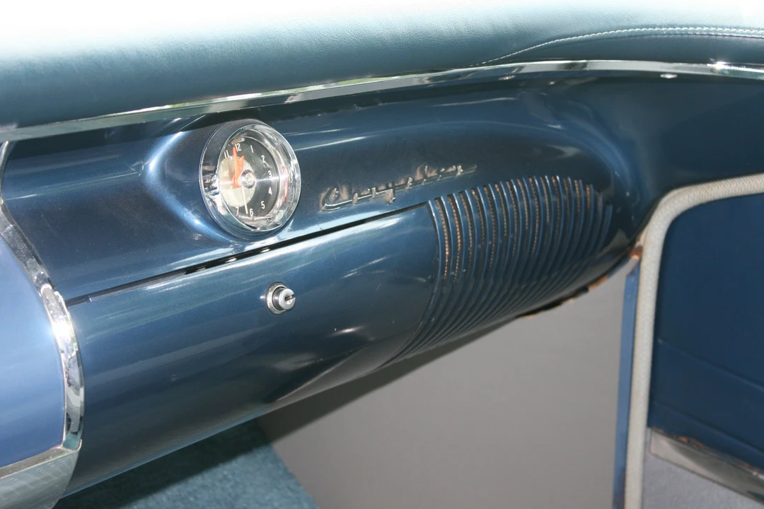 1955 Chrysler New Yorker - Image 4 of 13