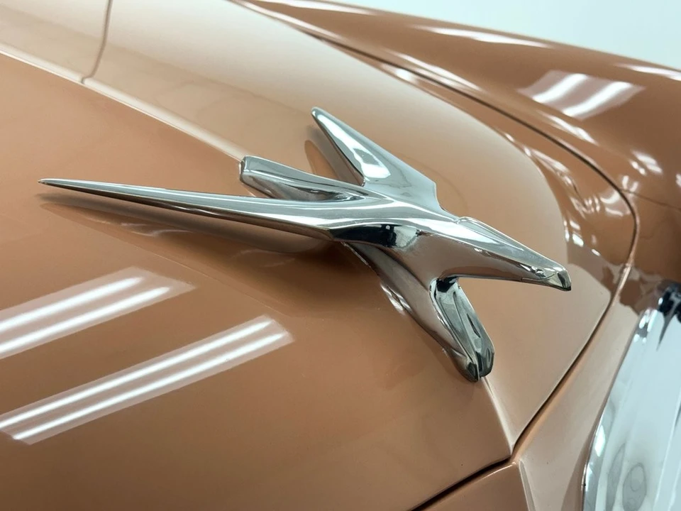 1955 Chrysler New Yorker - Image 10 of 31