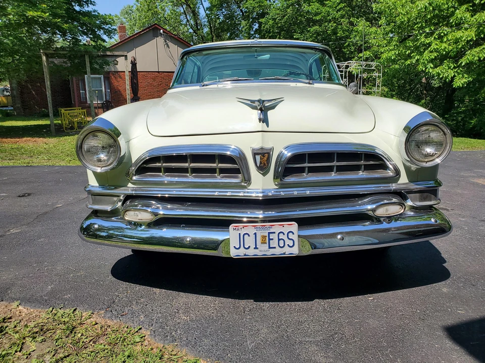 1955 Chrysler New Yorker - Image 5 of 31