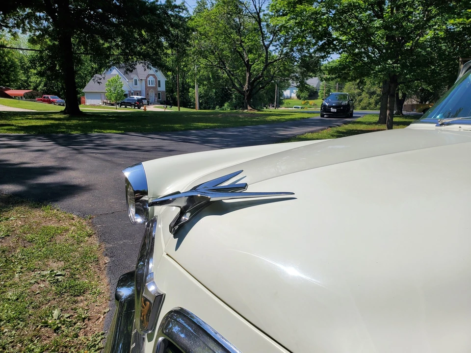 1955 Chrysler New Yorker - Image 25 of 31