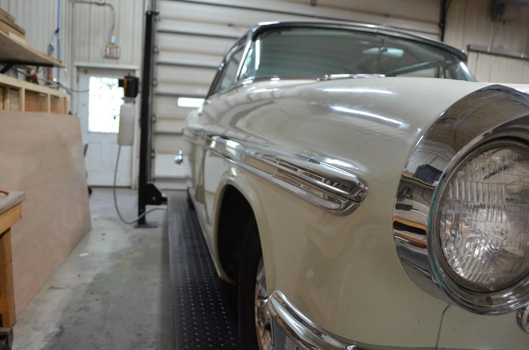 1955 Chrysler New Yorker - Image 13 of 31