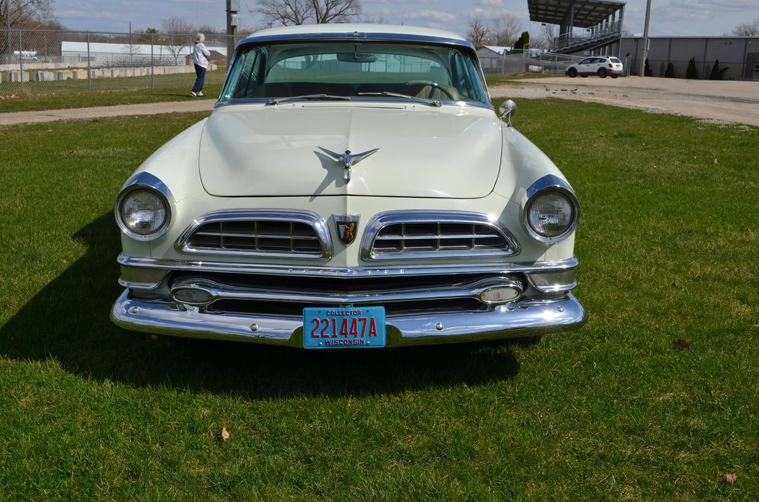 1955 Chrysler New Yorker - Image 3 of 31