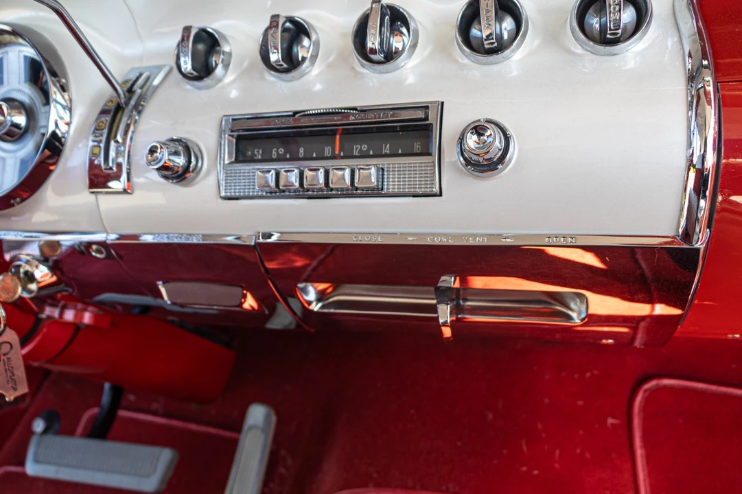 1955 Chrysler New Yorker - Image 9 of 31