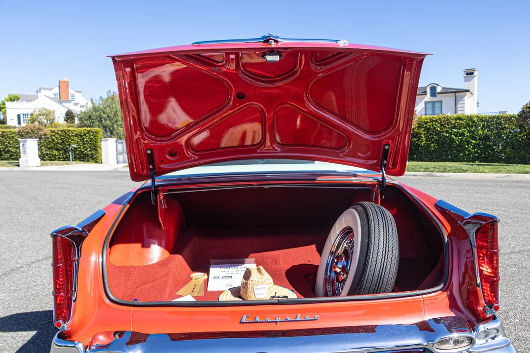 1955 Chrysler New Yorker - Image 23 of 31