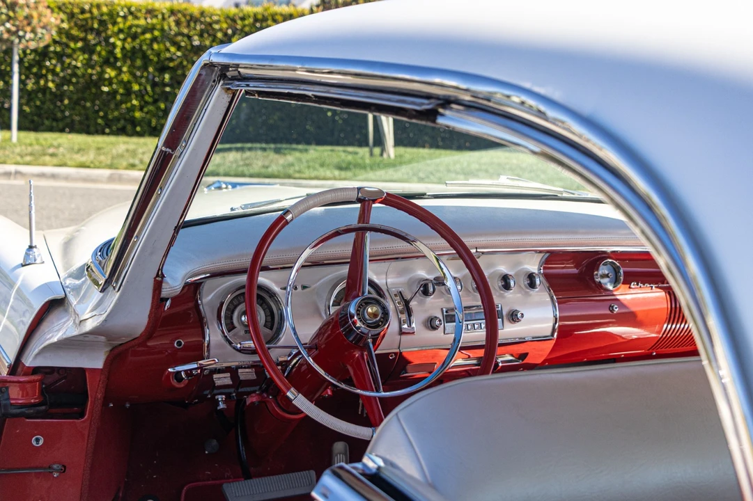 1955 Chrysler New Yorker - Image 16 of 31