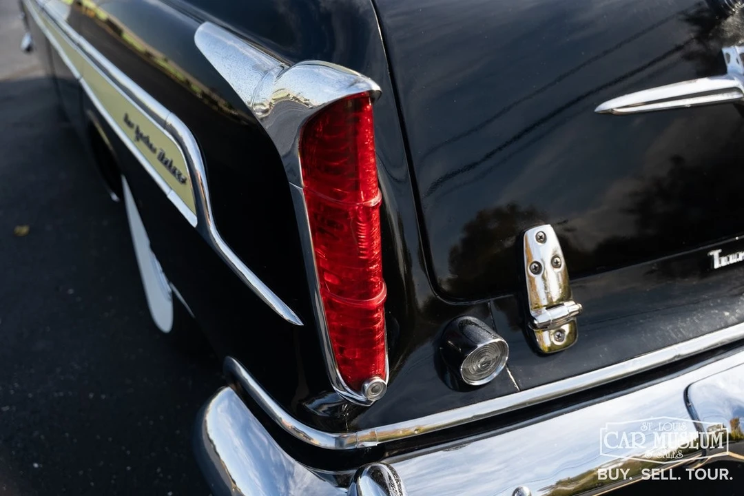 1955 Chrysler New Yorker - Image 28 of 31