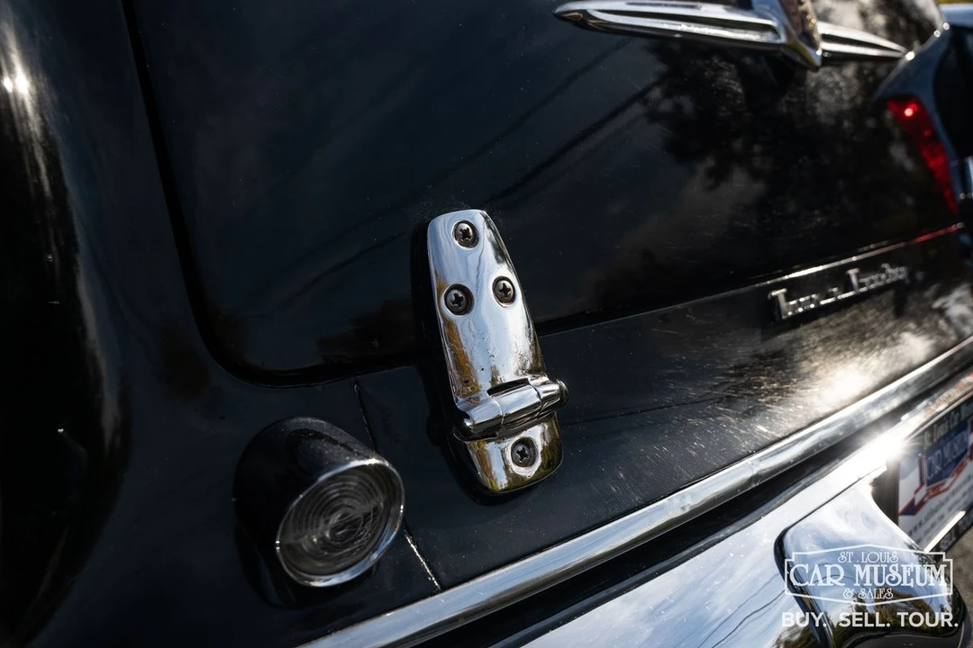 1955 Chrysler New Yorker - Image 30 of 31