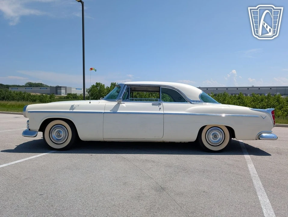 1955 Chrysler Newport - Image 8 of 12