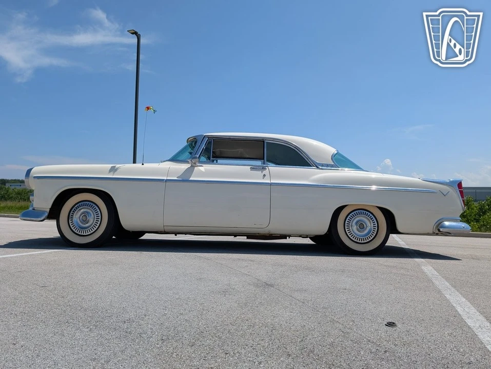 1955 Chrysler Newport - Image 9 of 12