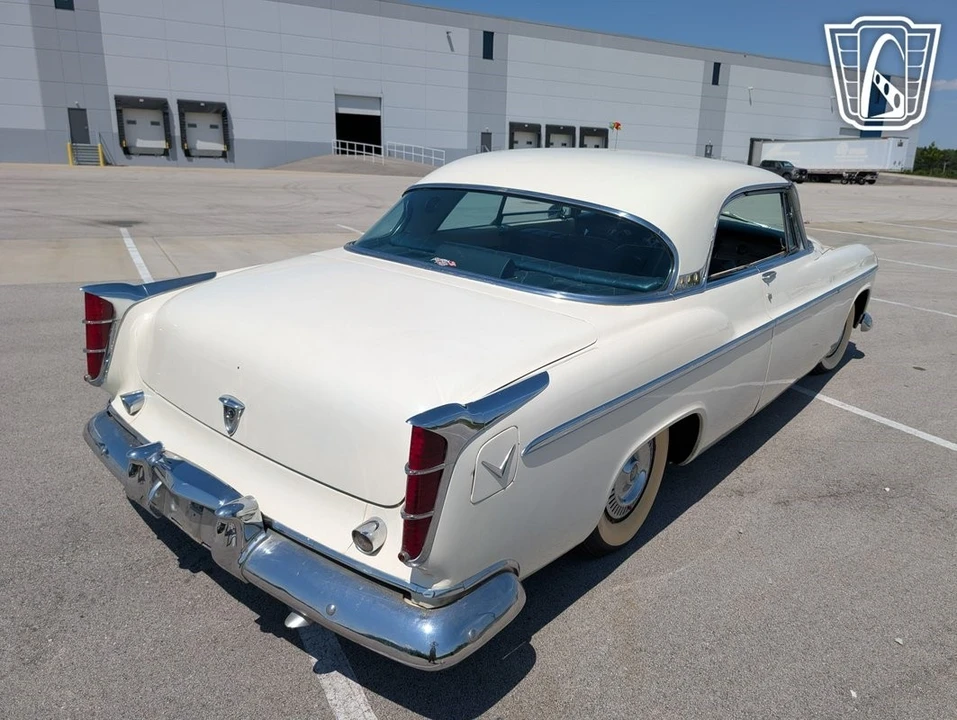 1955 Chrysler Newport - Image 16 of 21