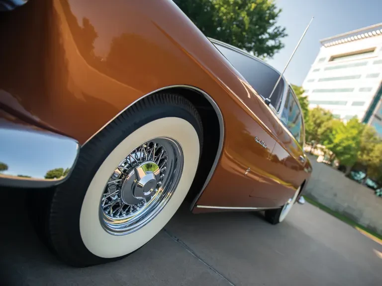 1955 Chrysler New Yorker - Image 13 of 31