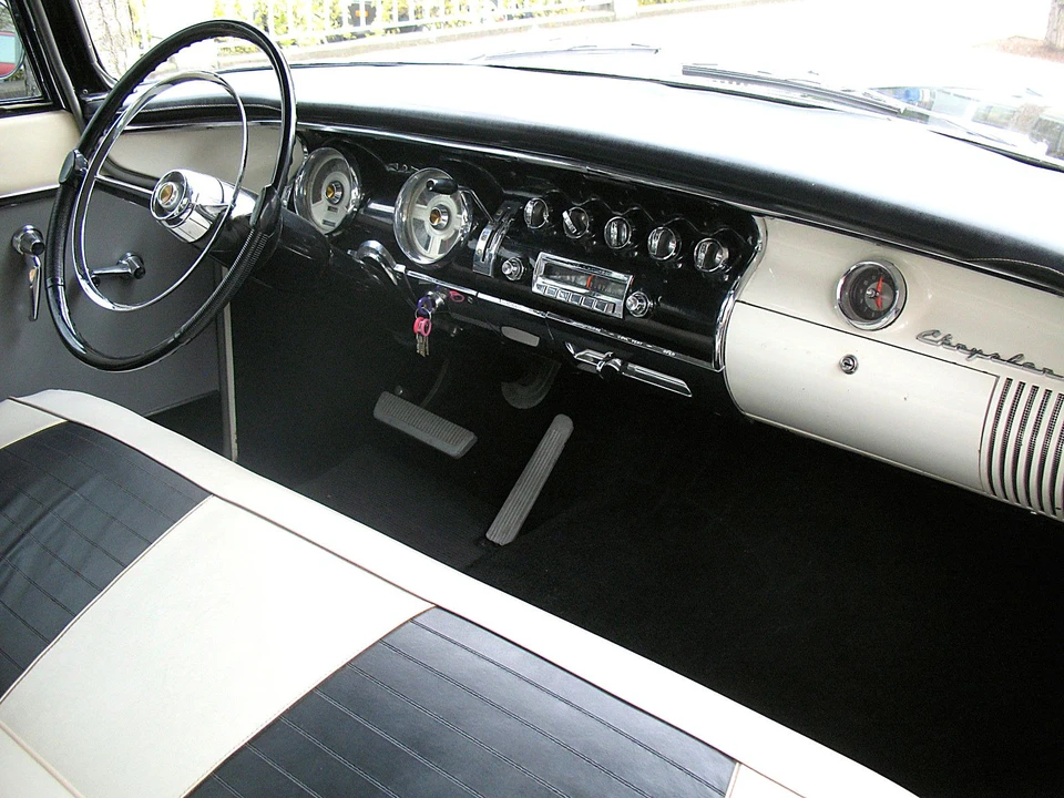 1955 Chrysler Windsor - Image 2 of 3