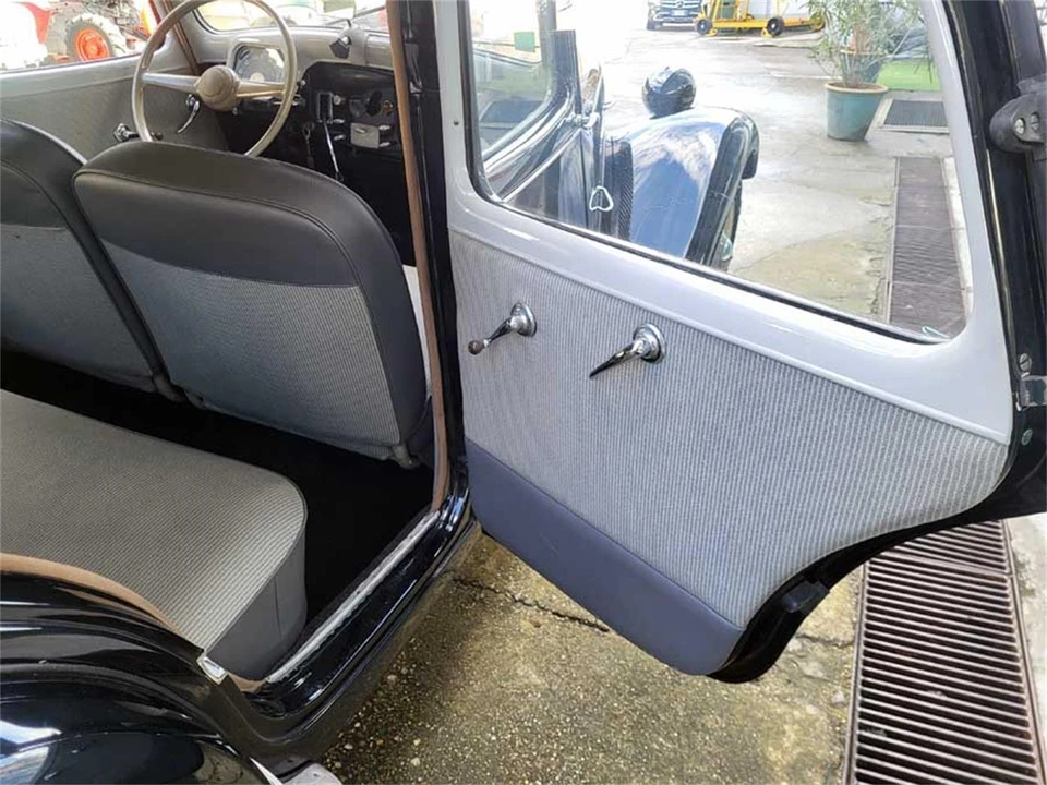 1955 Citroen Traction Avant - Image 29 of 31