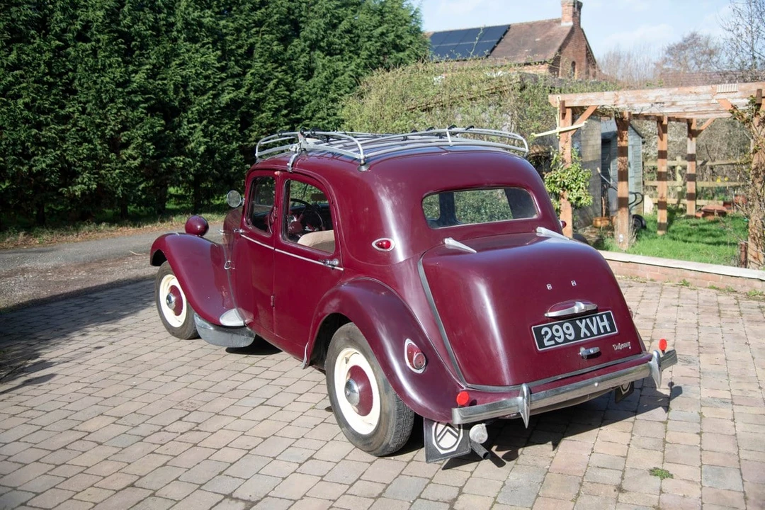 1955 Citroen Traction Avant - Image 6 of 30
