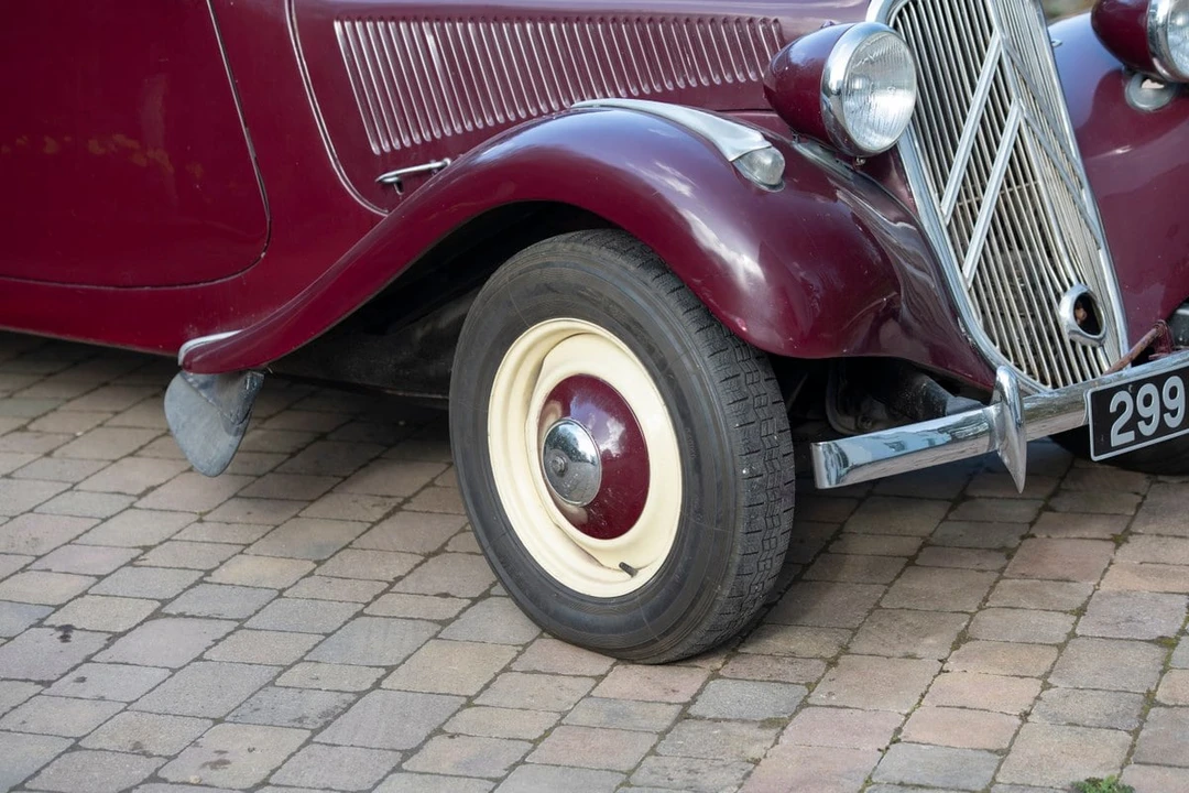 1955 Citroen Traction Avant - Image 19 of 30