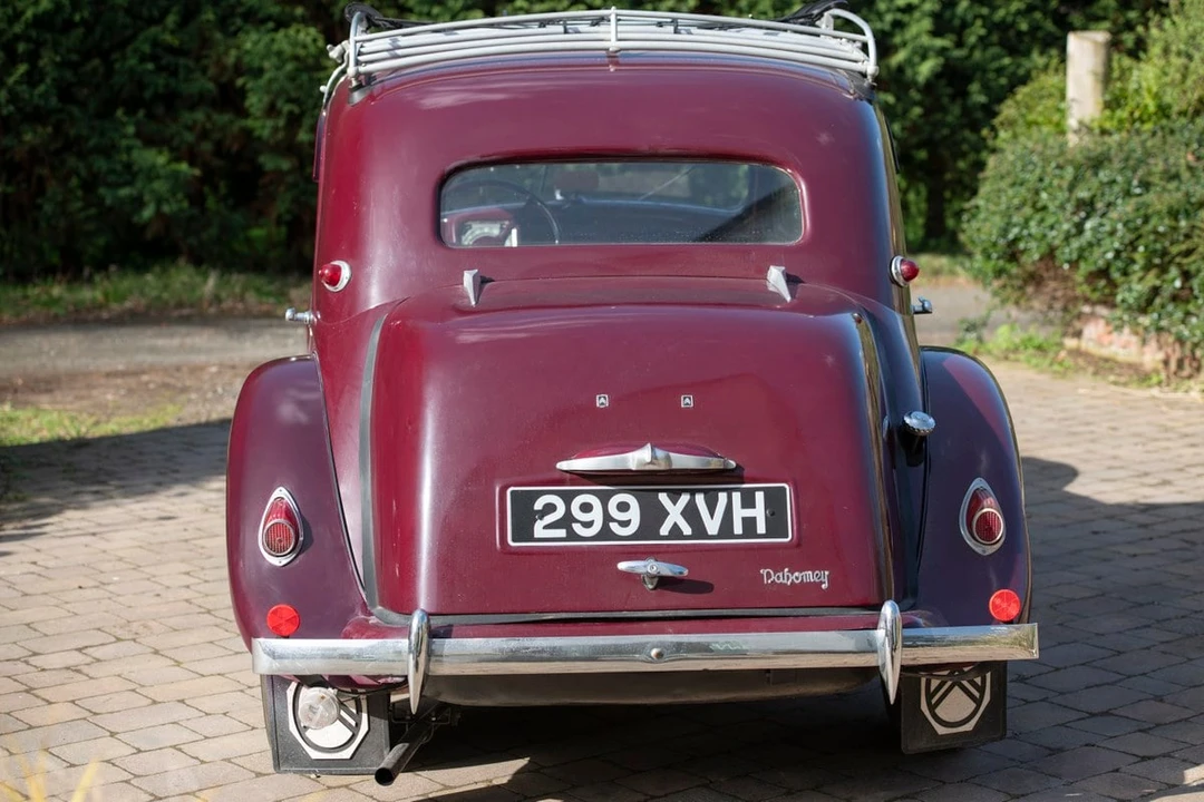1955 Citroen Traction Avant - Image 11 of 30