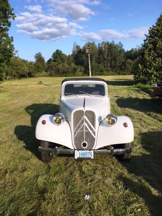1955 Citroen Traction Avant - Image 9 of 31