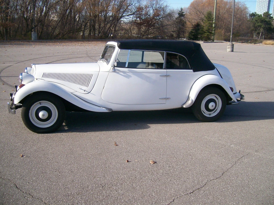 1955 Citroen Traction Avant - Image 4 of 31