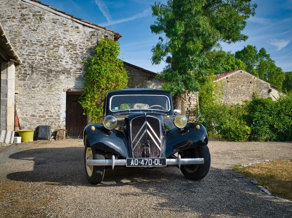 1955 Citroen Traction Avant - Image 3 of 30