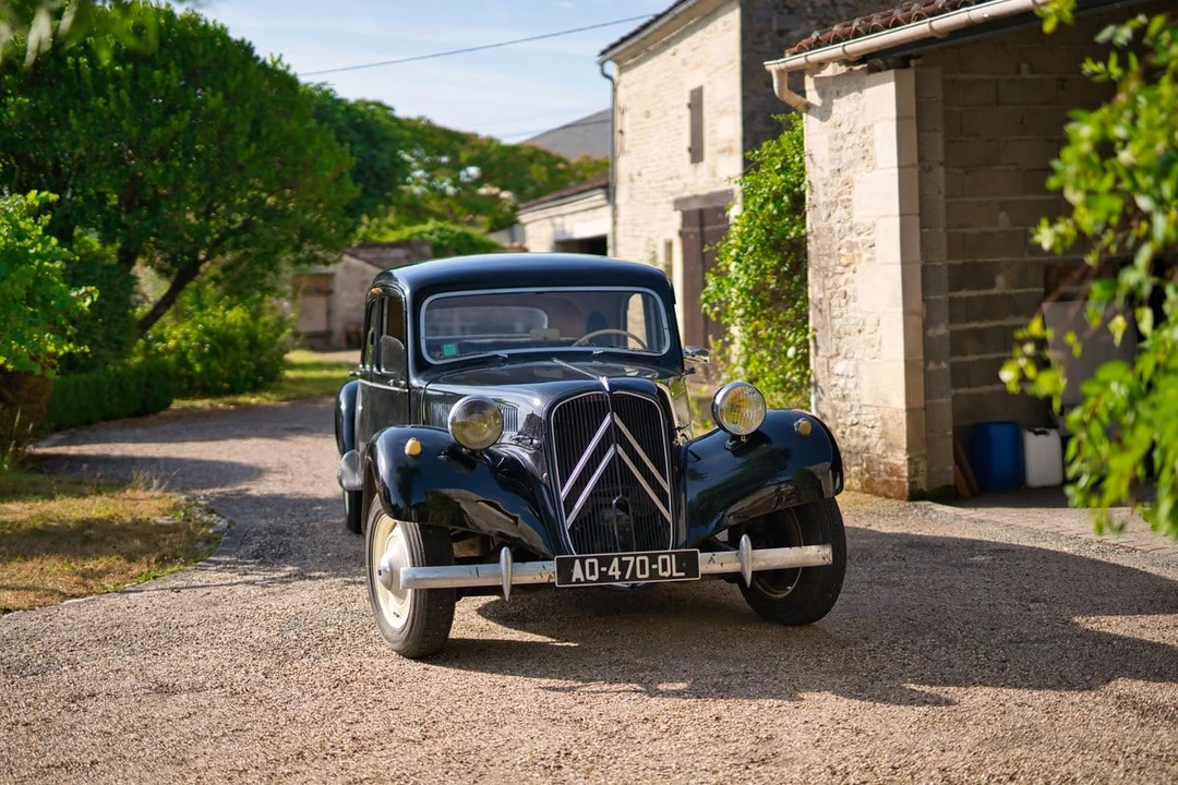 1955 Citroen Traction Avant - Image 24 of 30