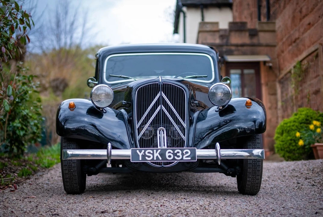 1955 Citroen Traction Avant - Image 7 of 30