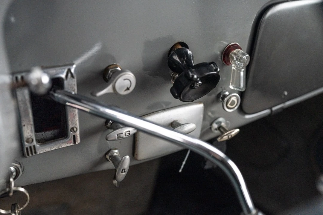 1955 Citroen Traction Avant - Image 25 of 30