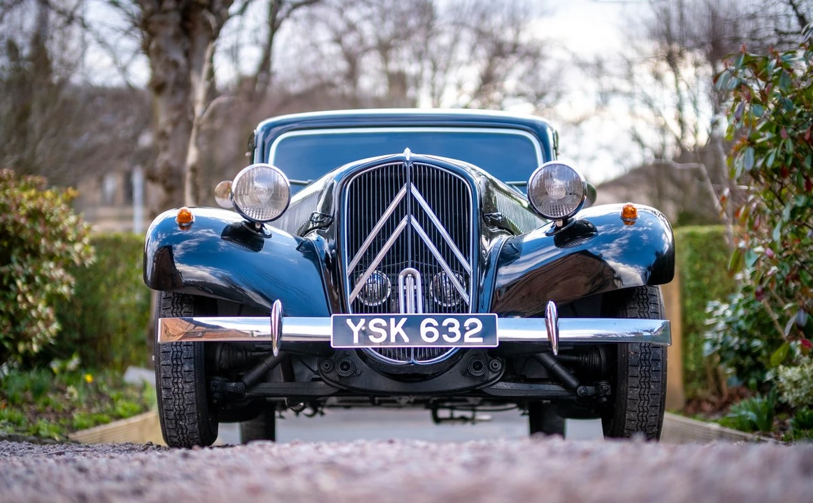 1955 Citroen Traction Avant - Image 24 of 30