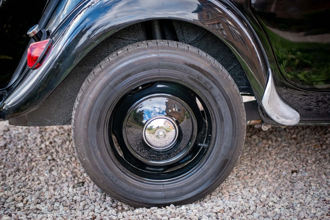 1955 Citroen Traction Avant - Image 28 of 30