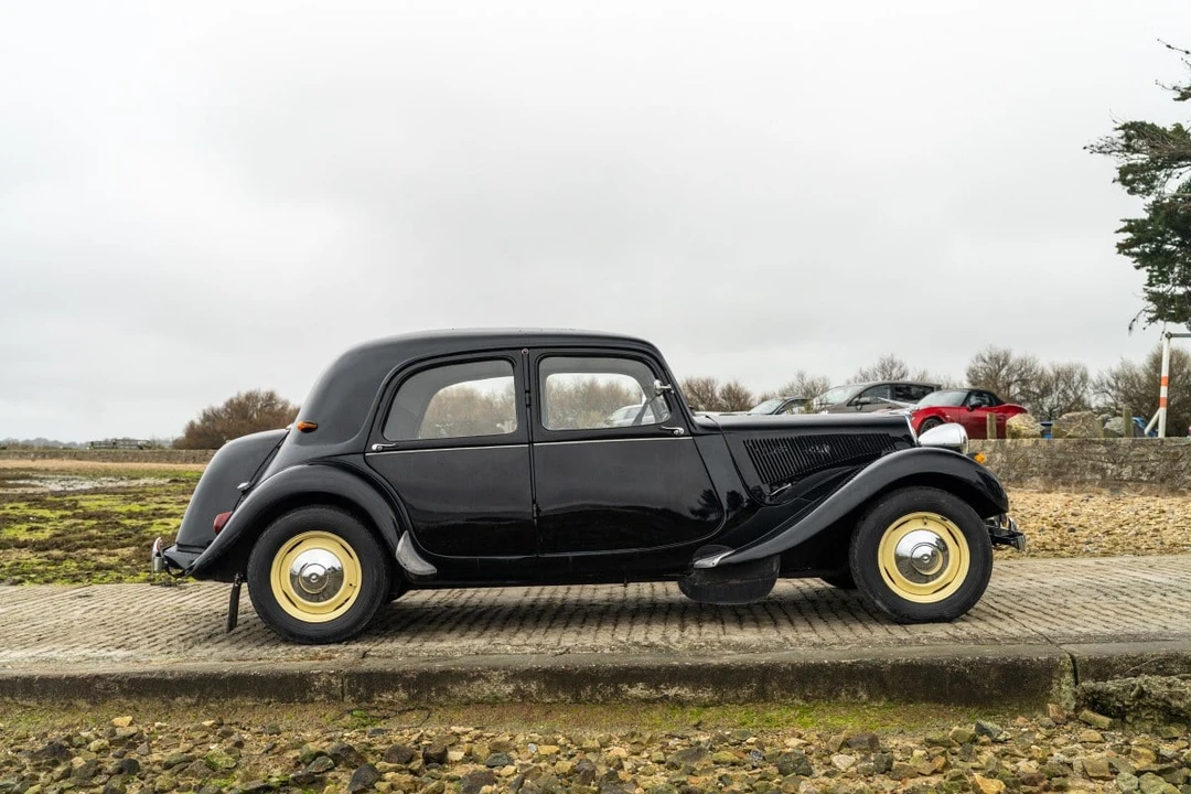 1955 Citroen Traction Avant - Image 10 of 30