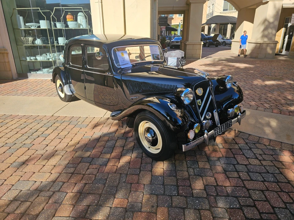 1955 Citroen Traction Avant - Image 13 of 19