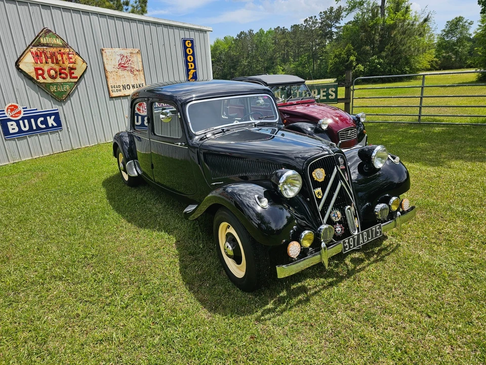 1955 Citroen Traction Avant - Image 16 of 19
