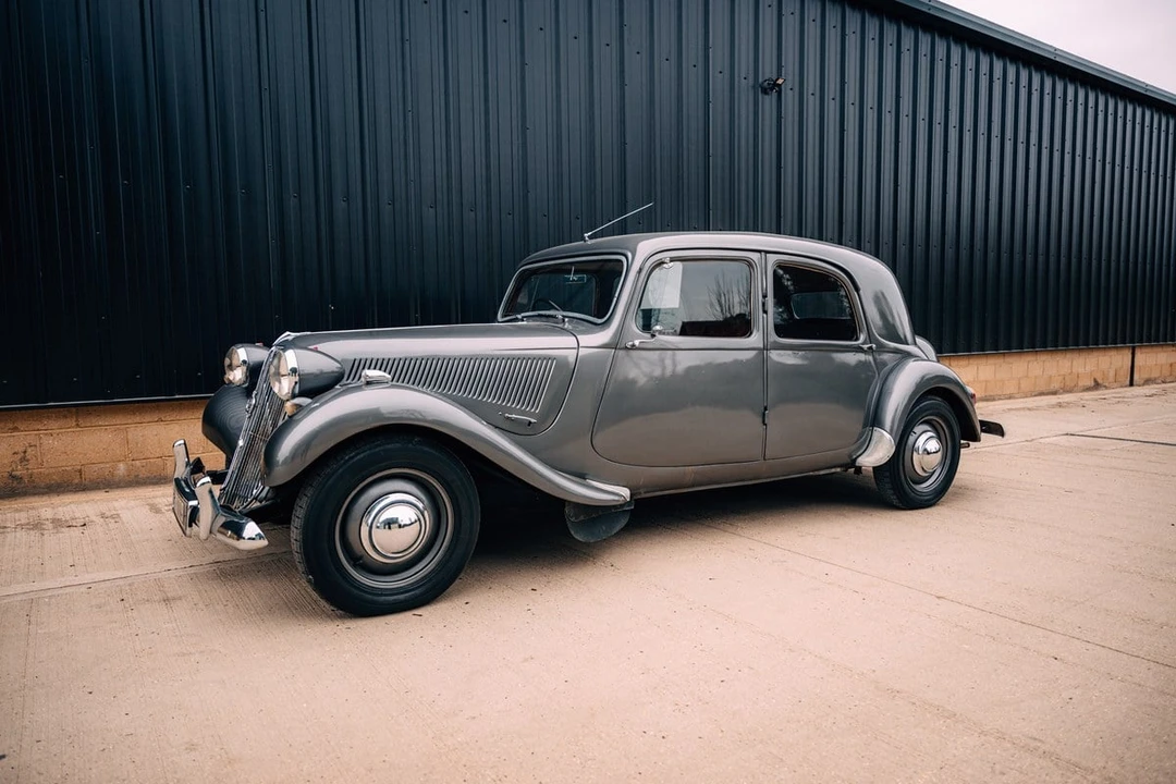 1955 Citroen Traction Avant - Image 7 of 30